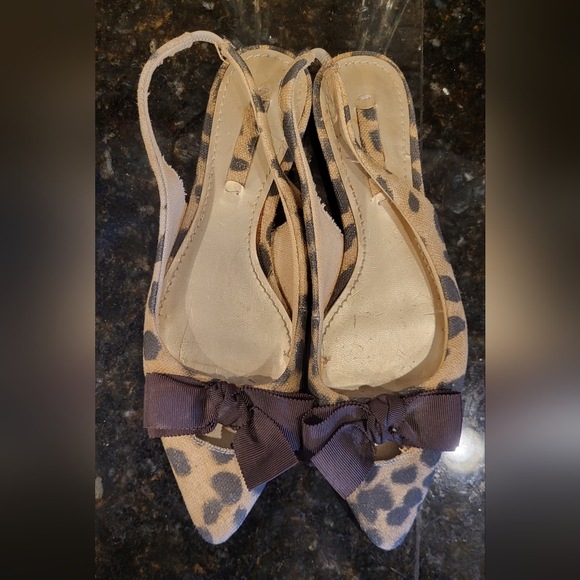 Woman's Nine West Cheetah Print Pointed Sling Back Flats Size 6.5M - Picture 9 of 10